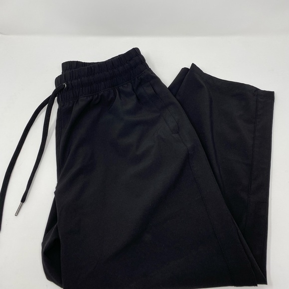 Women’s Tek Gear Capris Size Small - Picture 1 of 6